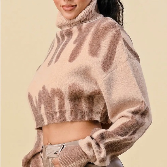 Cropped sweater - Picture 2 of 3